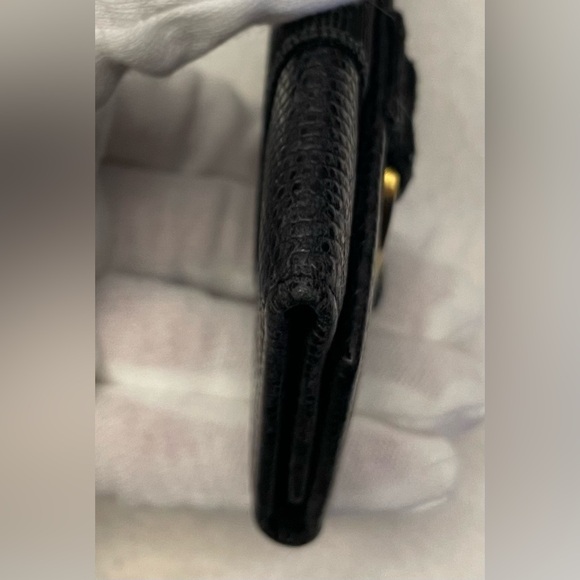 Salvatore Ferragamo Authentic Vintage Textured Black Key Holder - Picture 10 of 13